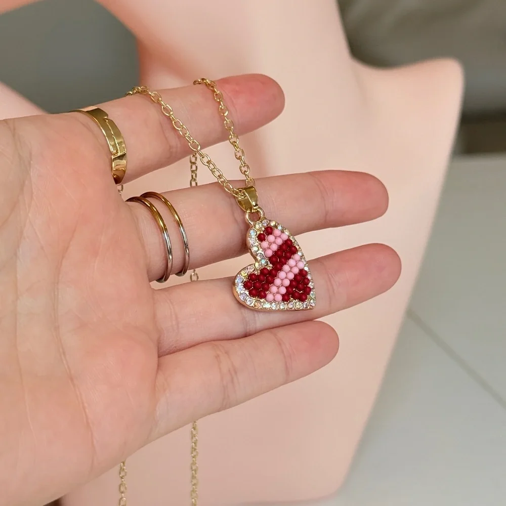 ⚜️ Gold Heart Pendant Necklace with Red and Pink Accents